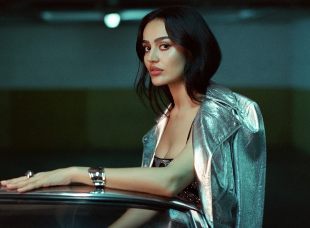 Elif Buse Doğan’dan yeni şarkı: “Aşk Güzel Şey Sanmışım”