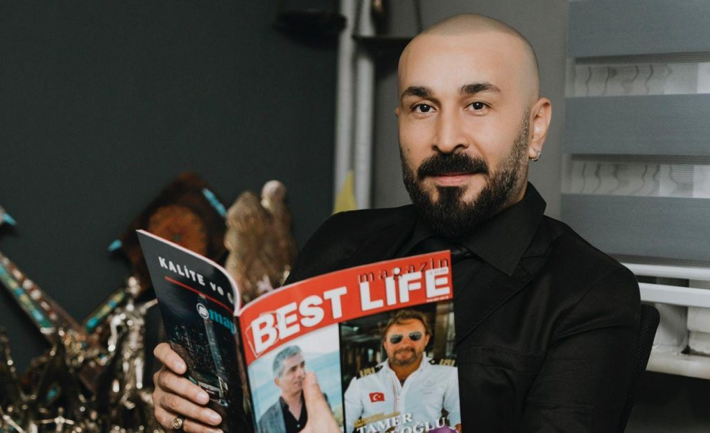 RAMONDER CEO’su Sefa Ramazan Öztürk, Kuşadası Fashion TV Barbie Özel Defilesinde Yeni Sezon Koleksiyonuyla Göz Doldurdu