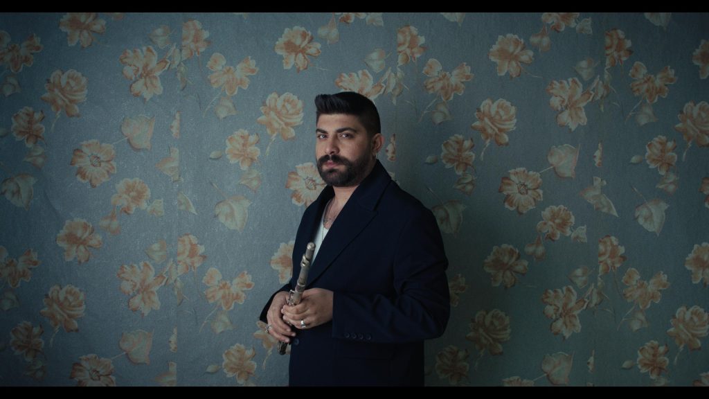 Serdar Ortaç’la Yaptığı Düet Çok Konuşulmuştu: Şeref Altınbaş’tan Yeni Tekli “Maziden Biri”