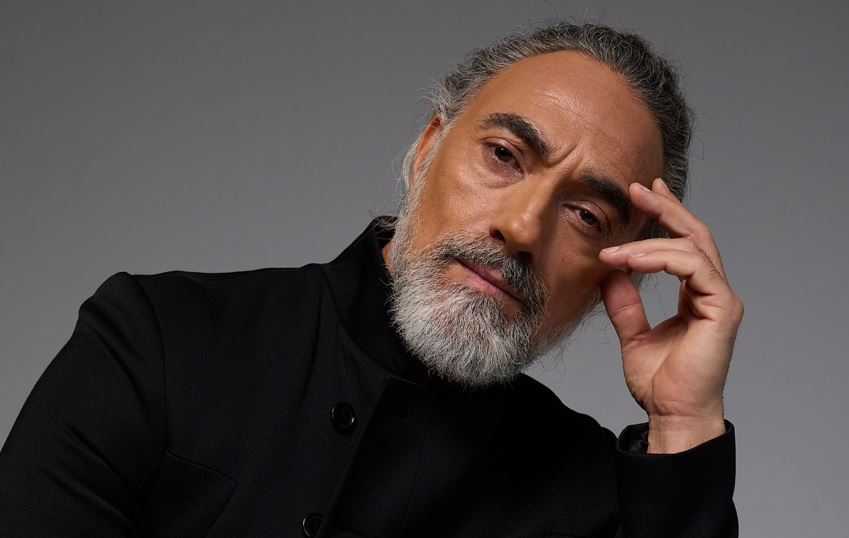 Selim Bayraktar Shakespeare’le Sahnelere Dönüyor