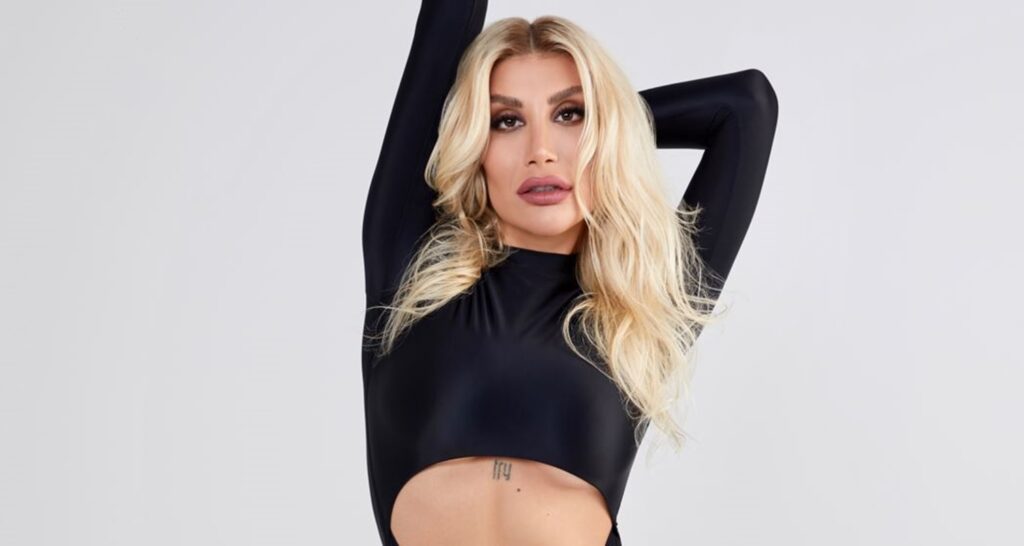 İrem Derici Araştırmayla Okundu “Filtresiz” Tavrıyla Ayrışan, Enerjisiyle Sahneyi Taşıyan Bir Pop Yıldızı