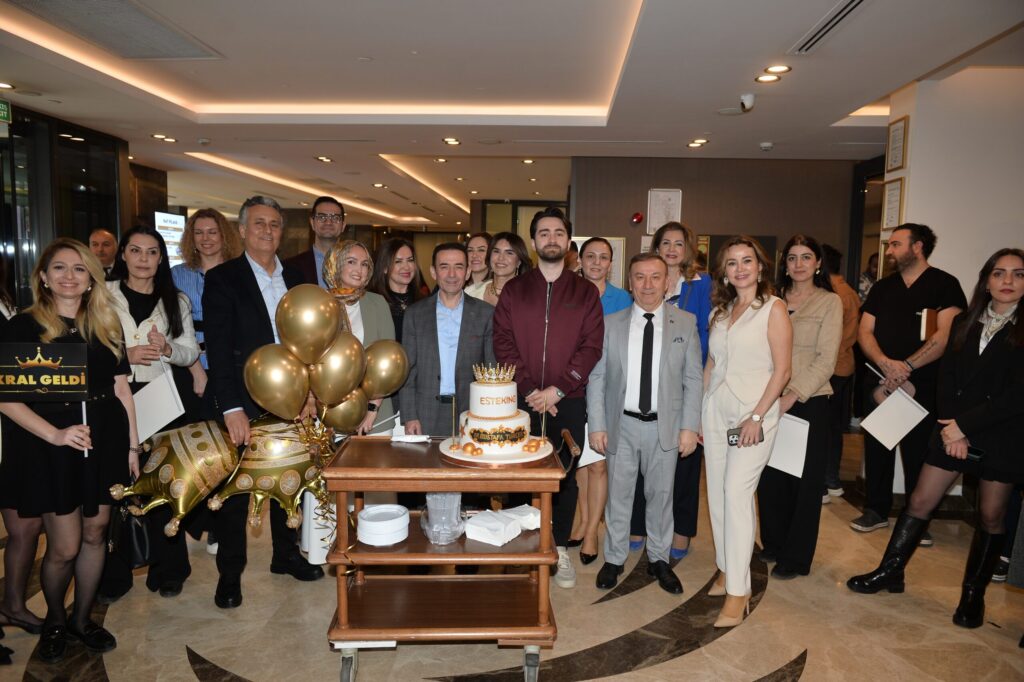 Esteworld Ailesinden Kurucularına Unutulmaz Sürpriz