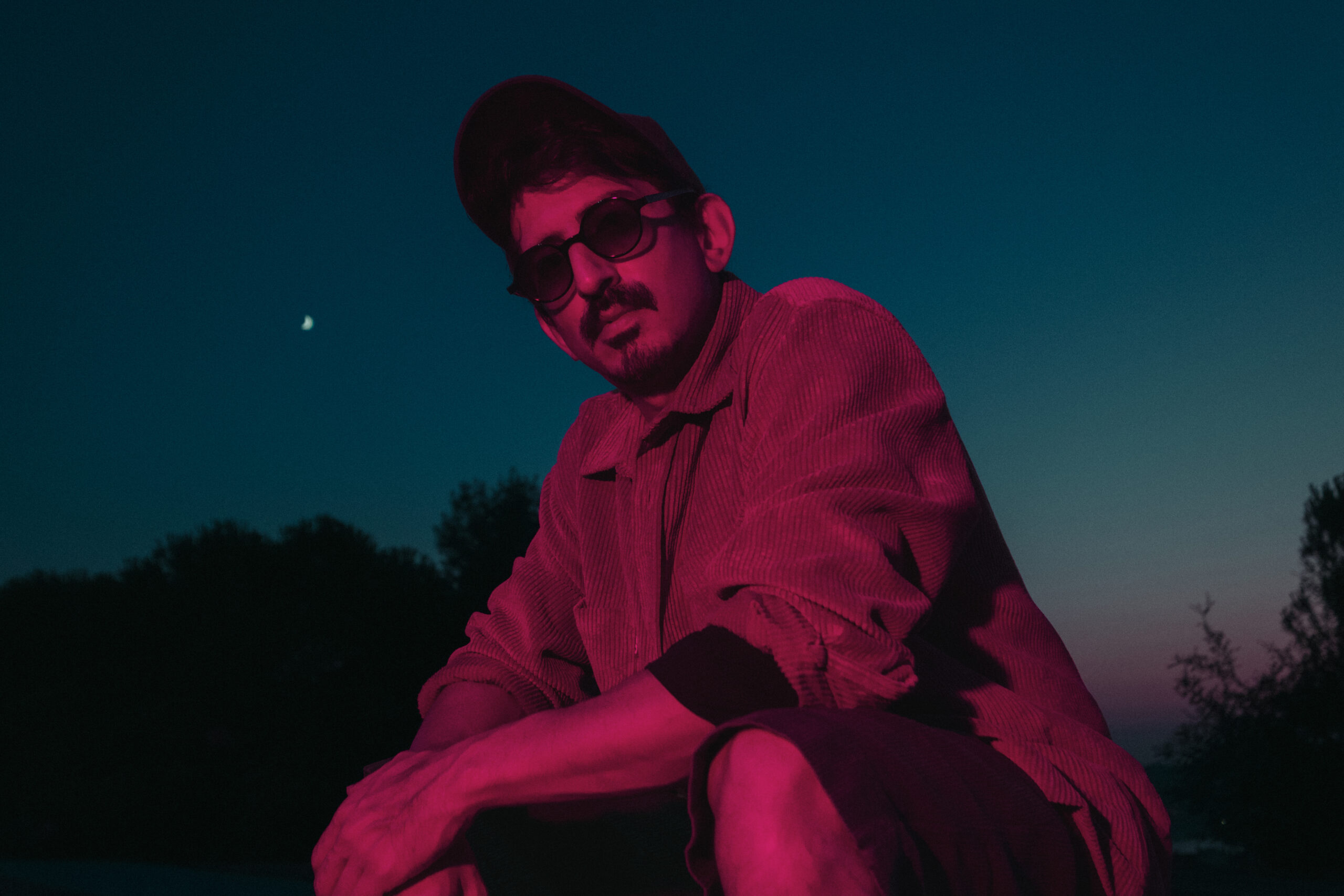 Ozan Bayraşa, Sezen Aksu ve Hande Yener Aynı Şarkıda Buluştu