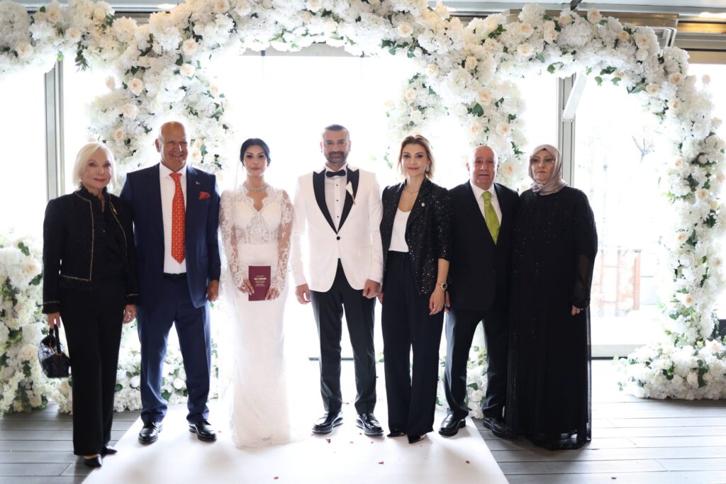 20 Yıllık Aşk Hikâyesinde Mutlu Son