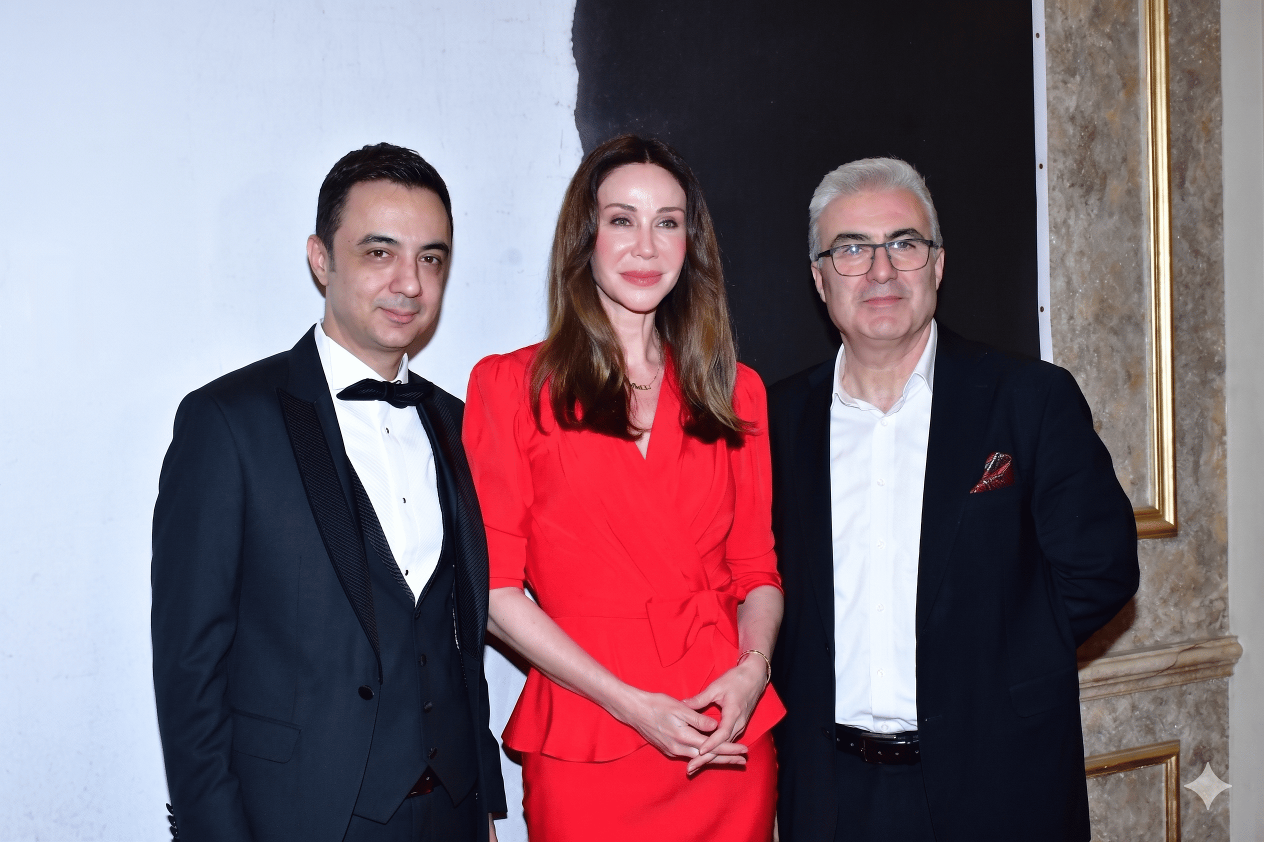 DEMET ŞENER’DEN ŞAİR ERHAN PENDÜK’E GÖNÜLDEN DESTEK