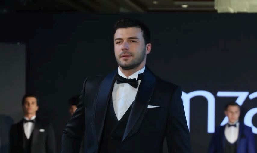 GRAND MODEL OF TÜRKİYE 2026 BİRİNCİSİ UĞUR GÜRBÜZ ULUSLARARASI SAHNEYE HAZIRLANIYOR