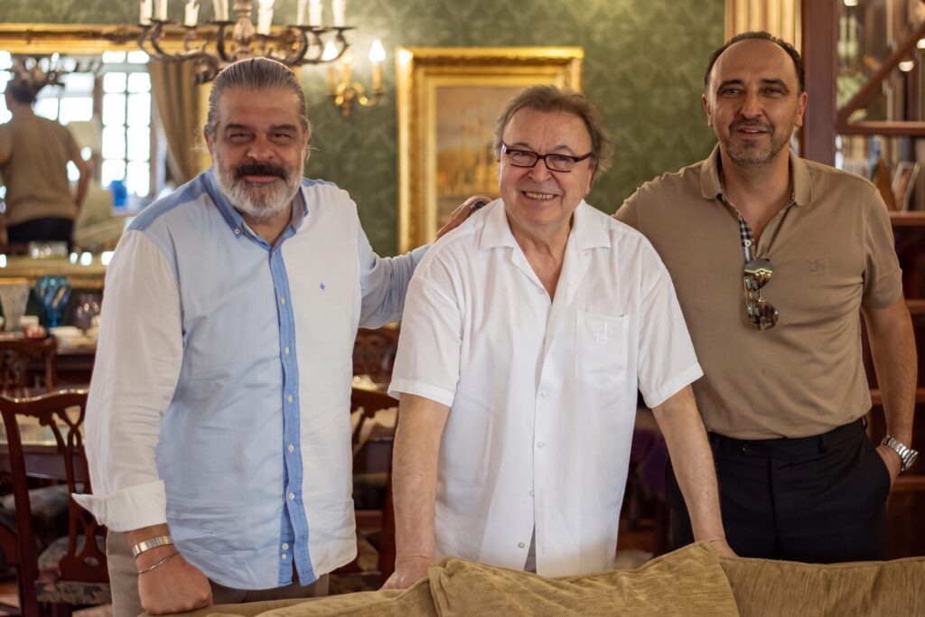 TURGAY KIRAN EVİNDE AĞIRLADI!